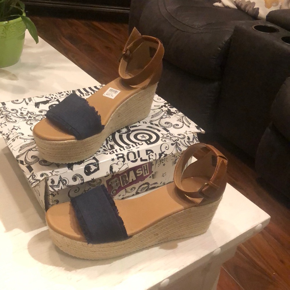 Wedged Sandals